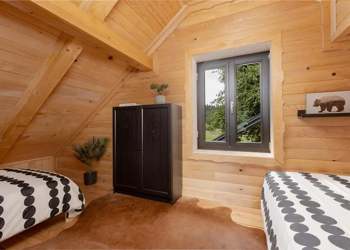 Black Lokve Chalet Homer